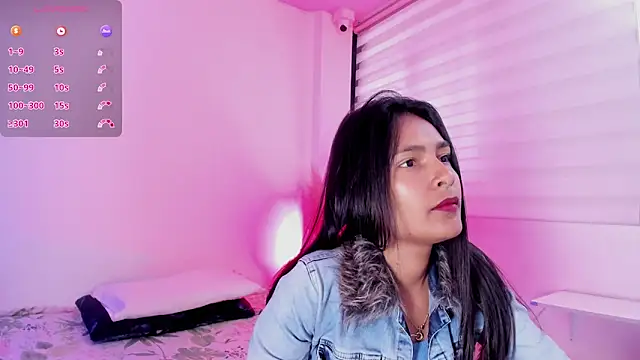 Fernanda liie  online show from 05/11/26, 12:55