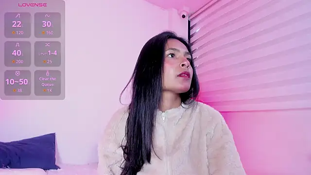Snapshot of Fernanda_liie_ chatting on 06/16/26, 12:52 Fernanda liie online show from 06/16/26, 12:52