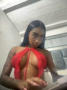 Angelesmith1 online show from 11/25/25, 04:45