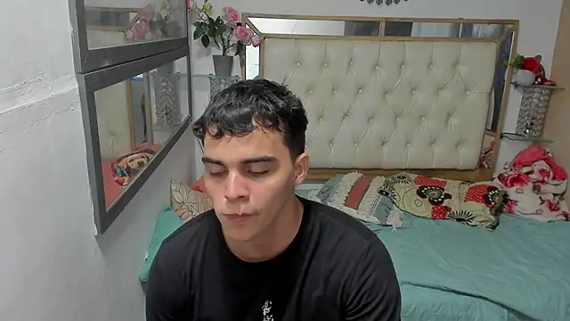 heiker  online show from 11/07/25, 03:06