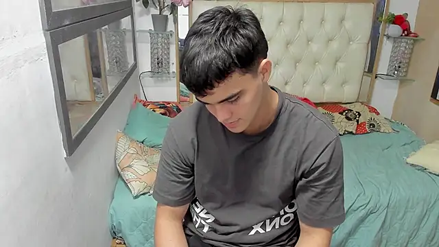 heiker  online show from 11/09/25, 01:37