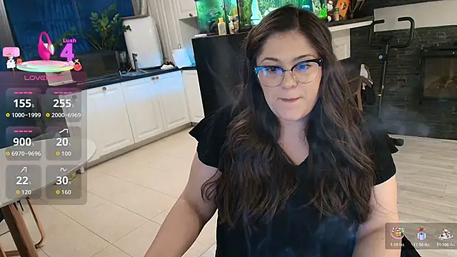 Layla- online show from 03/29/26, 10:21