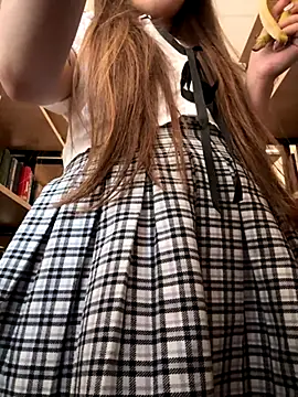 Snapshot of melicious_ chatting on 10/06/25, 08:01 melicious online show from 10/06/25, 08:01