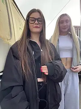 Snapshot of melicious_ chatting on 04/14/26, 06:41 melicious online show from 04/14/26, 06:41