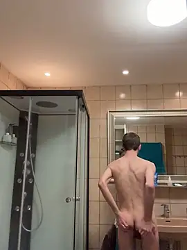 xy monkeyBigCock online show from 03/17/25, 11:54