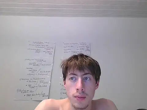 Snapshot of xy_monkeyBigCock chatting on 07/09/26, 01:37 xy monkeyBigCock online show from 07/09/26, 01:37