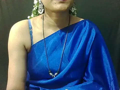 Snapshot of sugandha_bhabhi chatting on 12/02/25, 04:57 sugandha bhabhi online show from 12/02/25, 04:57