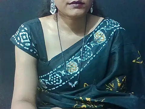 Snapshot of sugandha_bhabhi chatting on 03/13/26, 04:46 sugandha bhabhi online show from 03/13/26, 04:46