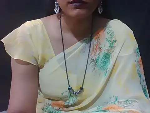 Snapshot of sugandha_bhabhi chatting on 04/26/26, 04:59 sugandha bhabhi online show from 04/26/26, 04:59