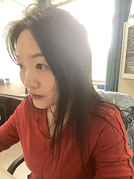 Snapshot of pangtouyubb chatting on 04/27/26, 03:59 pangtouyubb online show from 04/27/26, 03:59
