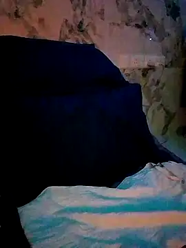 Snapshot of freakydesi chatting on 03/02/25, 08:29 freakydesi online show from 03/02/25, 08:29