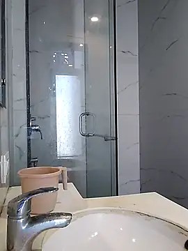 freakydesi online show from 12/15/25, 05:12