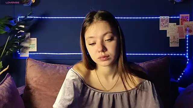 meow mellie online show from 10/12/25, 04:44