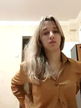 Snapshot of Aurorahoney chatting on 03/02/25, 07:45 Aurorahoney online show from 03/02/25, 07:45