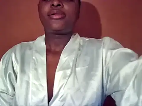 Snapshot of sexyhips2001 chatting on 09/14/25, 11:37 sexyhips2001 online show from 09/14/25, 11:37