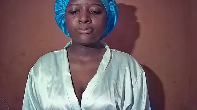 Snapshot of sexyhips2001 chatting on 09/24/25, 05:38 sexyhips2001 online show from 09/24/25, 05:38