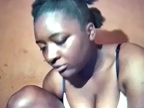 sexyhips2001 online show from 12/16/25, 10:37