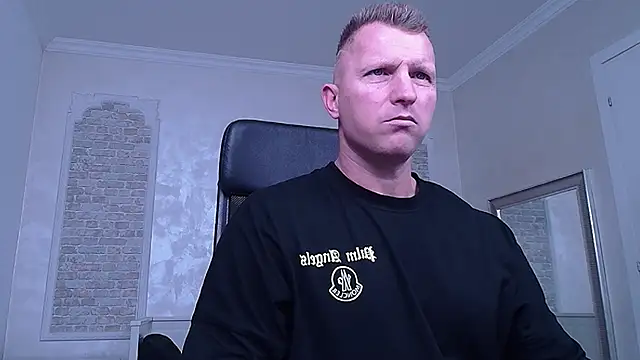 RomeoMalcolm online show from 03/18/25, 05:31