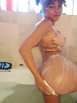 Snapshot of Cherry_kat chatting on 09/20/25, 03:24 Cherry kat online show from 09/20/25, 03:24