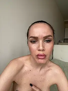 Beverly Hilll online show from 03/06/25, 12:41