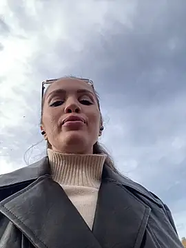 Beverly Hilll online show from 03/22/25, 12:25