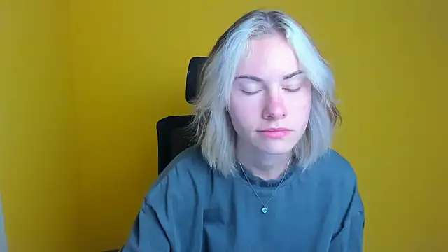 Fiona Night online show from 09/09/25, 05:07