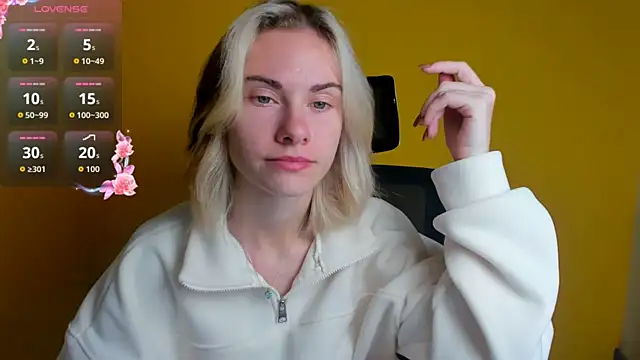 Fiona Night online show from 10/11/25, 05:17