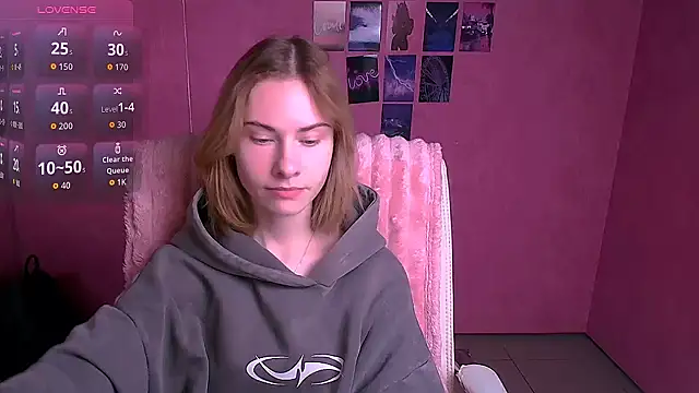 Fiona Night online show from 02/23/26, 06:33