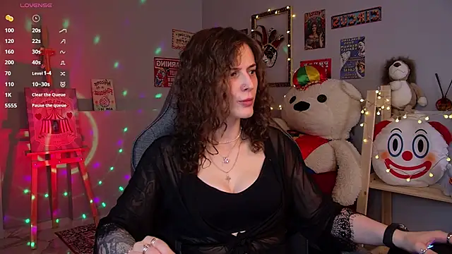 OliviaMcClean online show from 05/28/26, 09:28