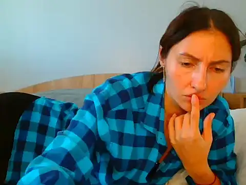 Irina9793 online show from 10/16/25, 09:32