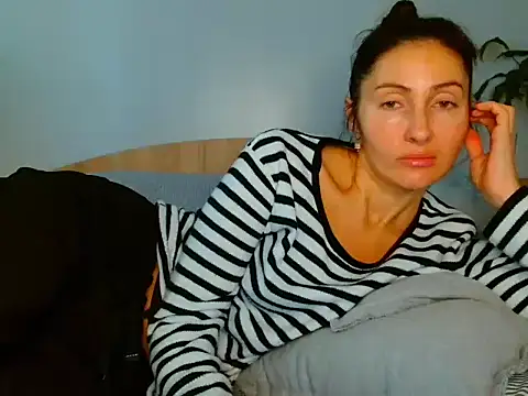 Irina9793 online show from 11/11/25, 09:53