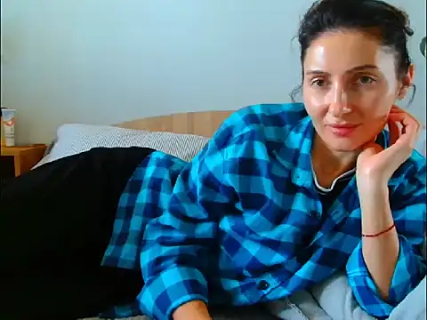 Snapshot of Irina9793 chatting on 03/24/26, 11:04 Irina9793 online show from 03/24/26, 11:04