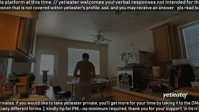Snapshot of yetieater chatting on 06/18/26, 04:11 yetieater online show from 06/18/26, 04:11