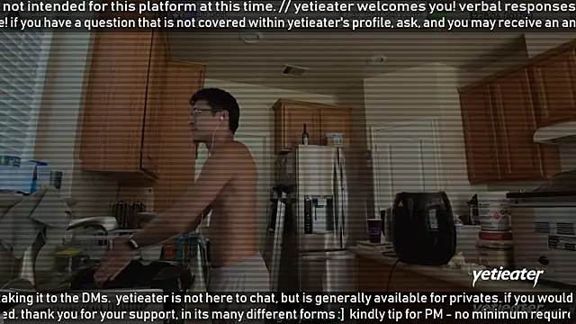 Snapshot of yetieater chatting on 07/02/26, 05:41 yetieater online show from 07/02/26, 05:41