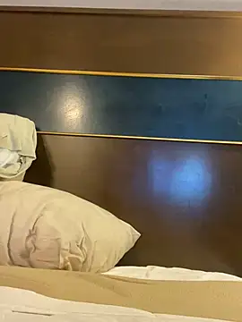 Snapshot of Mouththisbigdick chatting on 03/05/25, 06:12 Mouththisbigdick online show from 03/05/25, 06:12