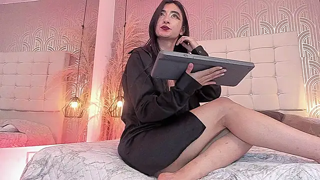 Tahara Romanov online show from 03/03/25, 02:59