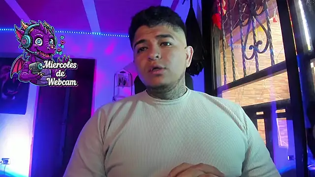 Snapshot of Strip_Classes_Col chatting on 11/05/25, 03:01 Strip Classes Col online show from 11/05/25, 03:01