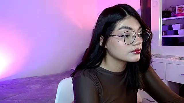  Camilaaa  online show from 10/16/25, 03:07