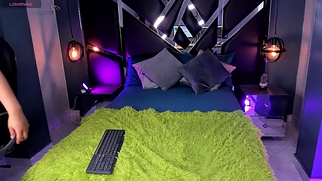 Melissa 23  online show from 03/07/25, 07:49