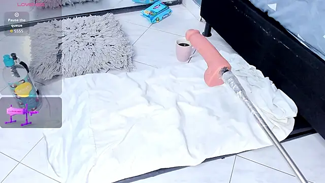 Melissa 23  online show from 04/04/26, 11:40