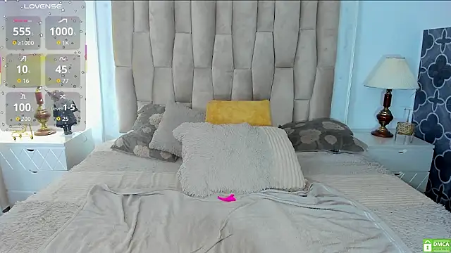 naughty fox girl online show from 02/26/26, 11:26