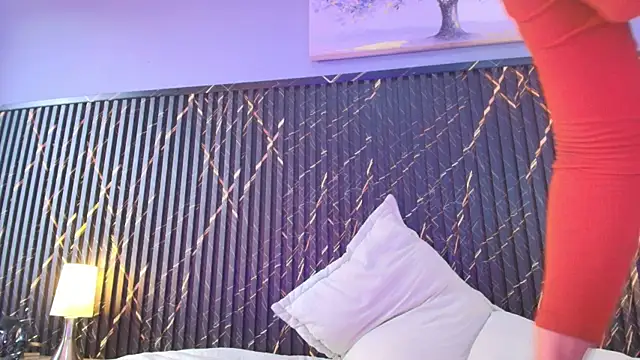 fiire nymph online show from 09/27/25, 07:30