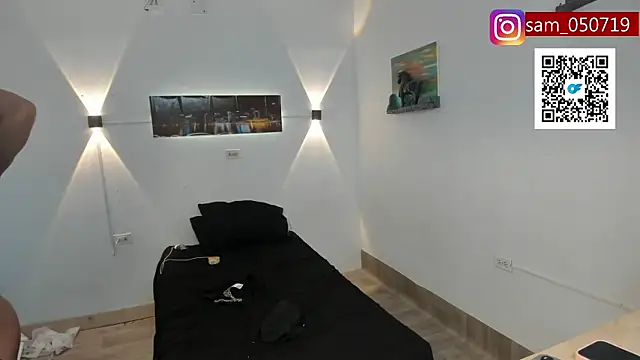 Snapshot of G_obedient_boy chatting on 11/30/25, 07:51 G obedient boy online show from 11/30/25, 07:51