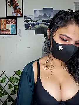Snapshot of Noor-Bold chatting on 02/11/26, 02:05 Noor-Bold online show from 02/11/26, 02:05