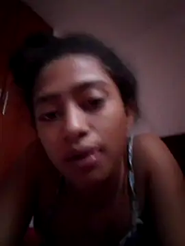 hotlamascaliente online show from 03/01/26, 10:45