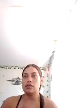 Ehilyn online show from 09/15/25, 08:20