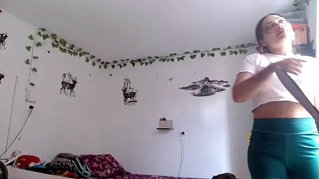 Ehilyn online show from 09/17/25, 08:10