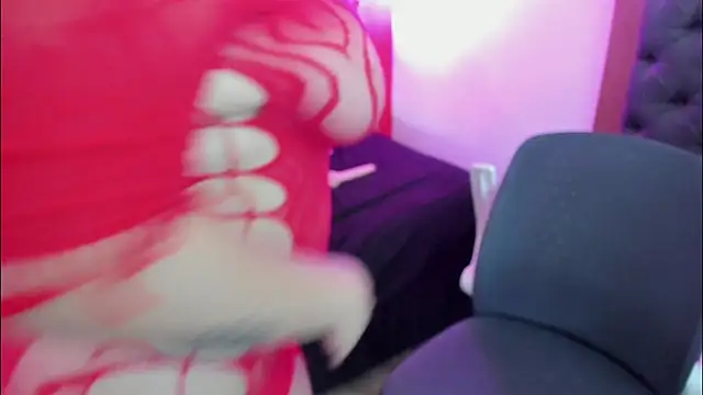 DANESKA HILLER online show from 03/19/25, 10:31