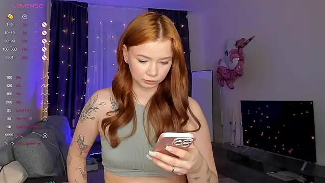 dinky  emily online show from 03/01/25, 03:38