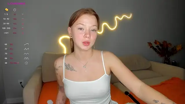 dinky  emily online show from 09/26/25, 05:17